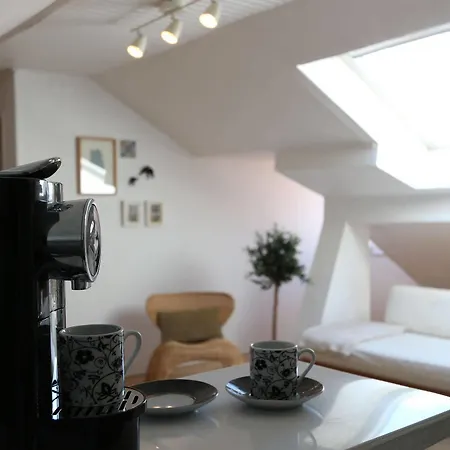 Olivier - Downtown Lisbon